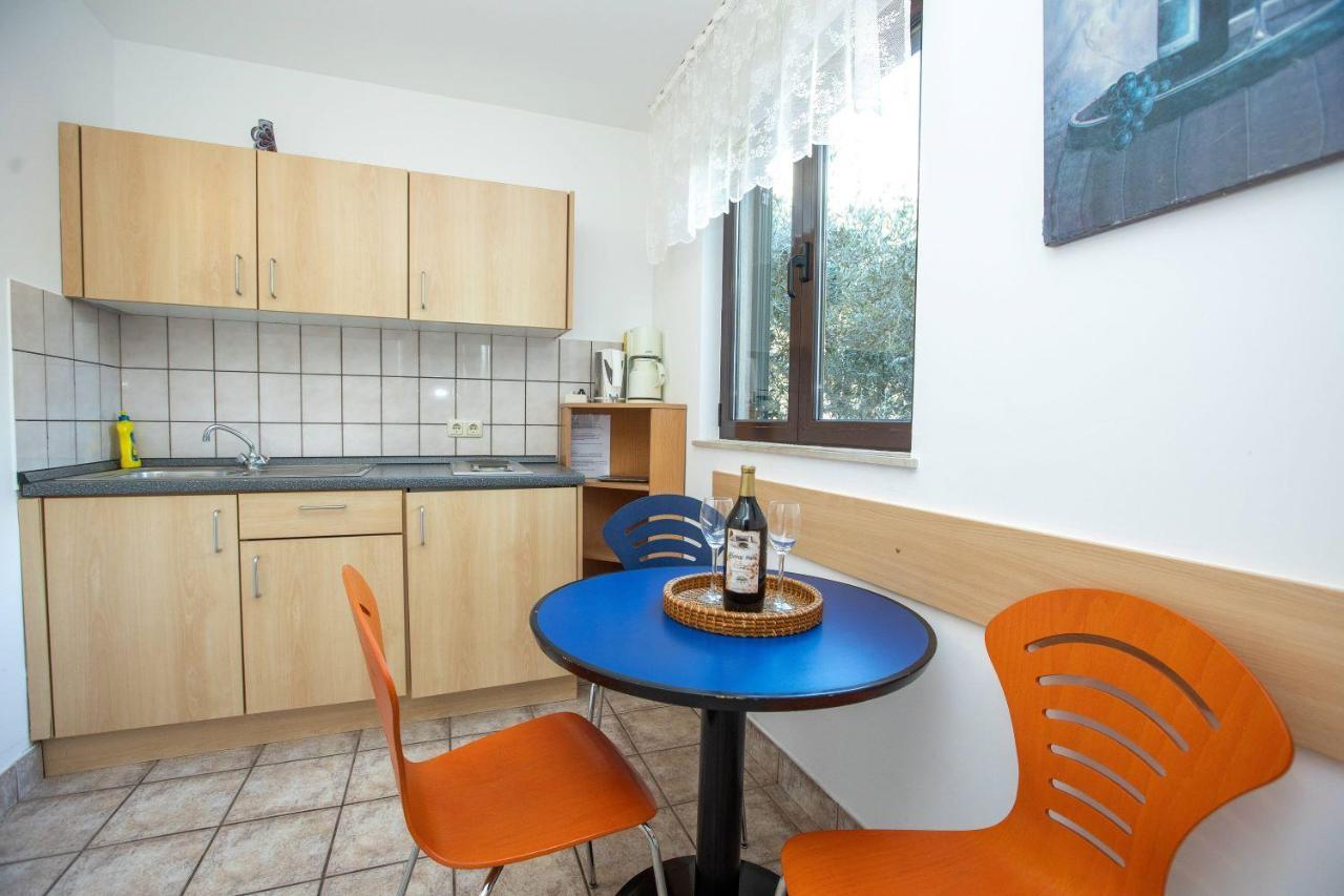 Apartments Mosor Omiš Extérieur photo