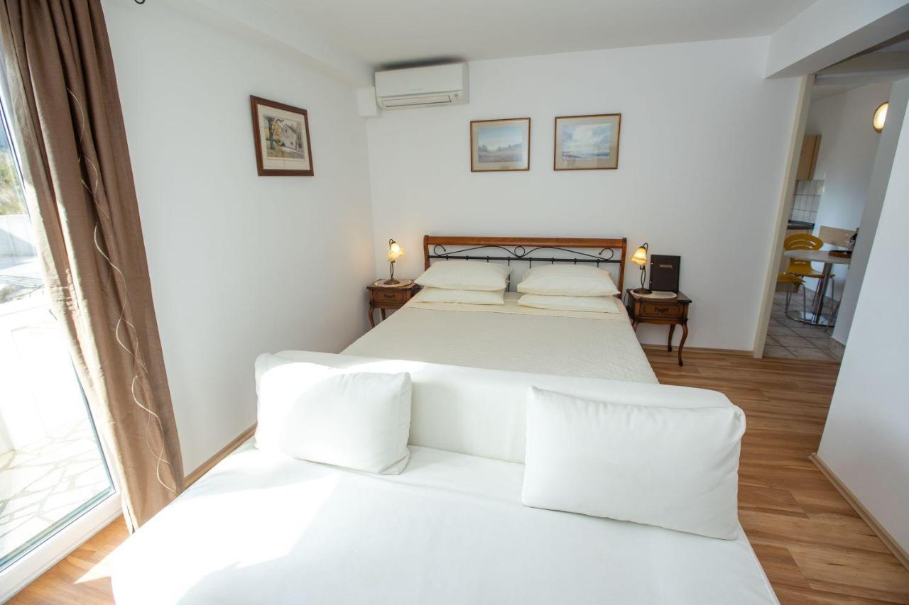Apartments Mosor Omiš Extérieur photo
