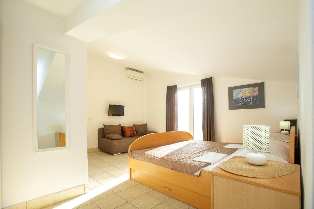 Apartments Mosor Omiš Extérieur photo