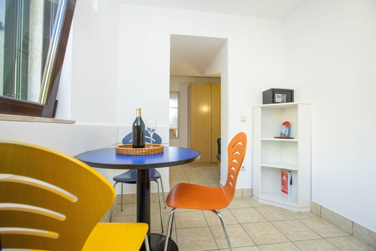 Apartments Mosor Omiš Extérieur photo